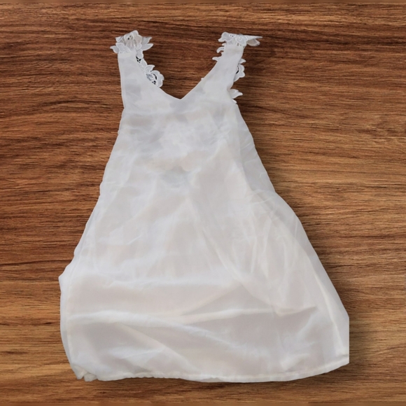 unknown Tops - Long Flowy Lace Dress/Top Size S